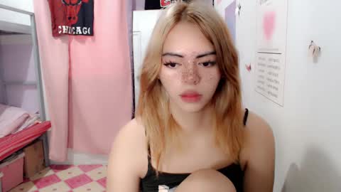 Dhalia online show from January 8, 1:00 am