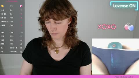 Ellie Ryder online show from April 3, 1:26 am