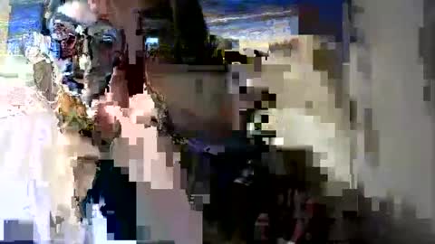 Steffany VonRoe online show from December 9, 3:54 pm