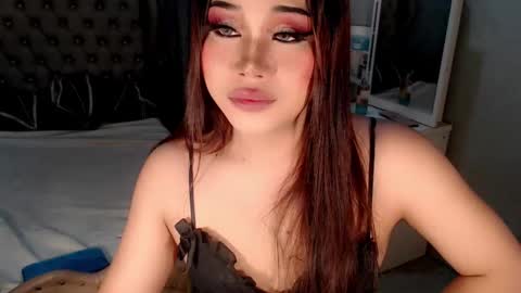 jayvie online show from November 5, 12:43 am