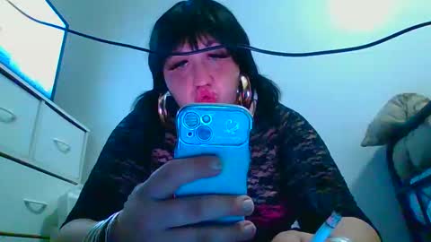 TsKairiSwallows online show from October 28, 8:23 am