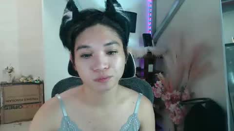 tswednesdayadamss online show from April 14, 6:29 am