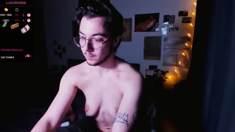 tyler berg online show from July 28, 8:12 pm
