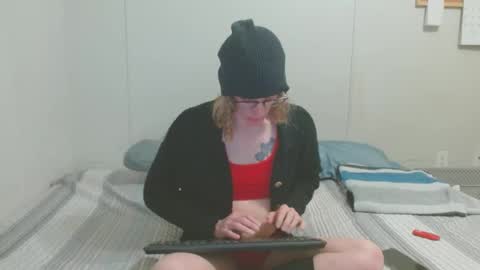 TylerAlternative online show from February 19, 1:40 am