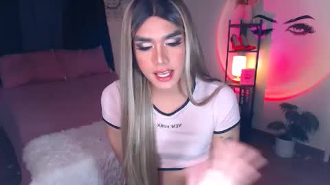 Alex online show from February 5, 7:10 pm