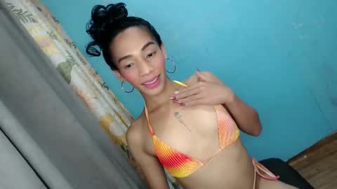 LOVELY JANE online show from November 8, 9:21 am