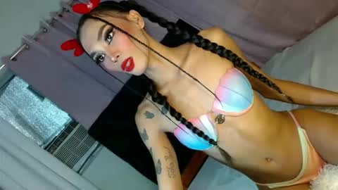 emma online show from November 13, 8:34 am