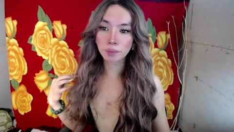 yana online show from December 18, 9:58 am