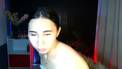 urfave_bbgirl online show from November 21, 9:54 am