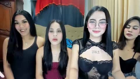 urhotgirl_sexyariela online show from June 21, 7:39 pm