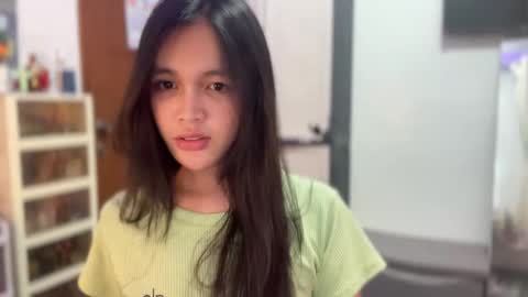 Amira online show from February 26, 1:49 pm