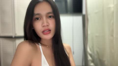 Amira online show from March 15, 2:58 am