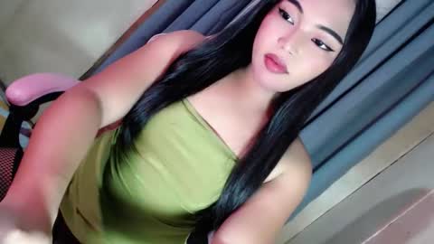 JESS - DONT FORGET TO FOLLOW ME AND GIVE ME THUMBS UP online show from March 18, 8:30 pm