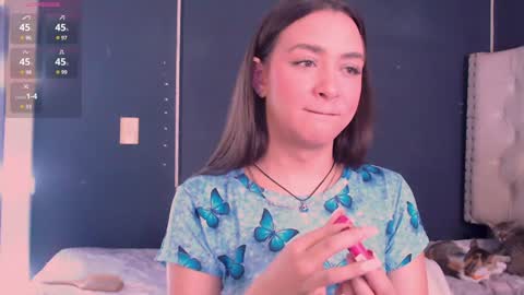 Snapshot of valen_thompson chatting on December 11, 4:09 am IG-valen mendoza99 twitter valenthompson99 online show from December 11, 4:09 am