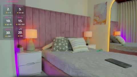 valentino_moretti online show from February 6, 1:49 pm