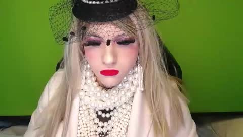 vanesacrossdresser online show from February 20, 5:33 am