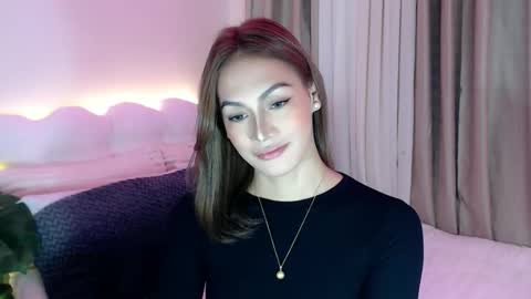 Venus Sunrise Bombshell online show from March 11, 6:06 am