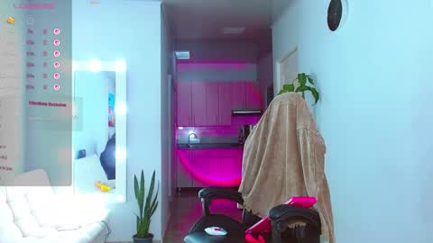 Ariana  online show from September 8, 10:19 pm