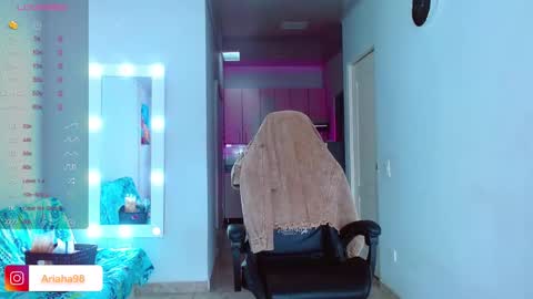 Ariana  online show from October 28, 9:01 pm