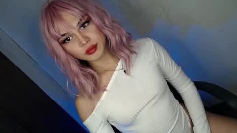 vibewithmia69 online show from September 9, 10:58 am