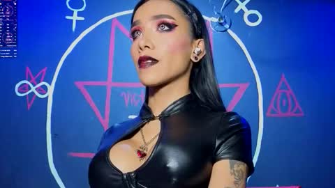 Snapshot of victoriavampire666 chatting on October 10, 3:29 am Victoria Vampire online show from October 10, 3:29 am