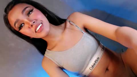 Isla Fox online show from October 16, 5:41 am