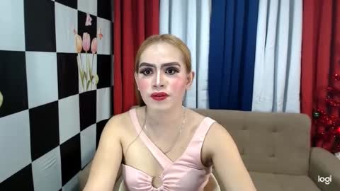 wildhot_nicole4uxxx online show from December 4, 3:09 am