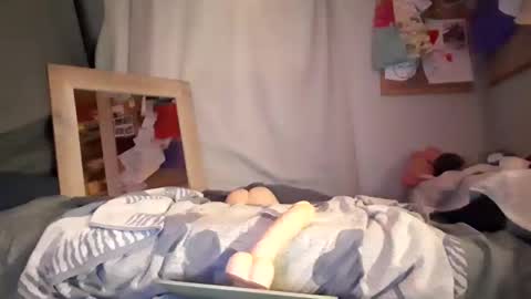 Willinganalslut online show from January 11, 10:38 pm