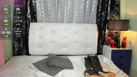 aurora online show from March 11, 5:35 pm