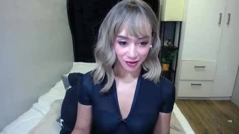 xoxo online show from October 27, 1:57 am