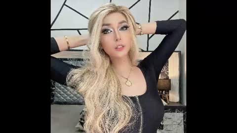 xsexysucker online show from July 28, 12:06 am