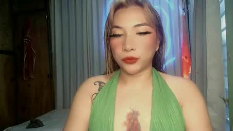 xxsassyfox online show from February 14, 9:49 am