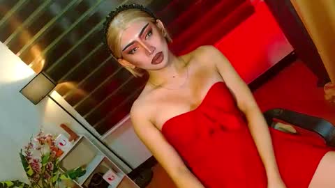 miss yasii online show from March 16, 3:27 pm