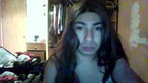 Yasmin Paez online show from October 29, 7:17 am