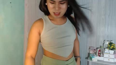 Mauie  online show from January 14, 12:41 am