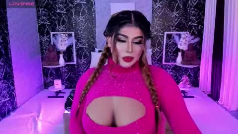 Snapshot of yourmassivecockcummer chatting on September 16, 4:11 pm Carla online show from September 16, 4:11 pm