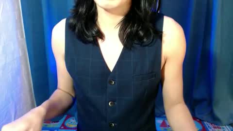 MYSTERIOUS QUEEN online show from October 15, 5:57 pm