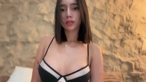 YowgineTheGreat online show from March 23, 8:30 am