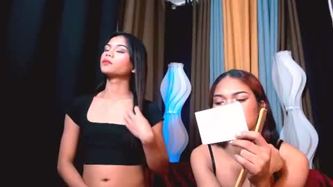 ysabel_keller online show from July 24, 1:59 am