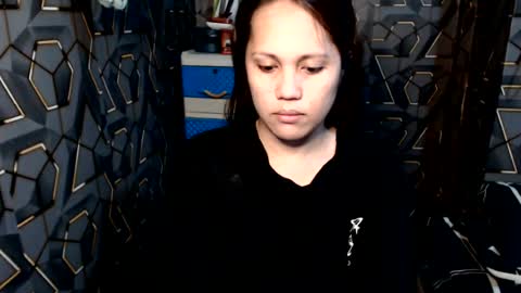 yumi online show from August 1, 1:06 am