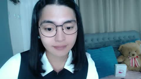 im your lovely zhaviabigcock here online show from January 6, 11:36 am