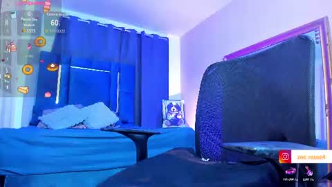 zoe_rosee4 online show from August 1, 11:38 pm