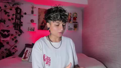 Zury Ramirez online show from October 26, 9:44 pm