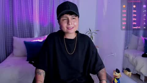 Zury Ramirez online show from April 1, 10:51 pm