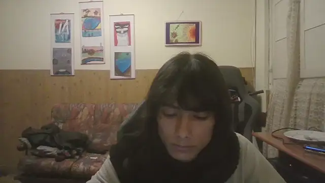 calliemaggotbone online show from November 17, 6:46 am