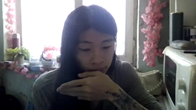 CarlyJoy online show from November 24, 8:05 am