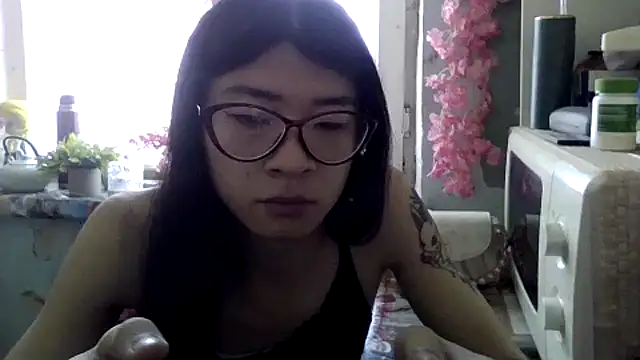 CarlyJoy online show from March 26, 10:41 am