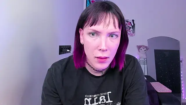 dollmore online show from February 22, 10:01 pm