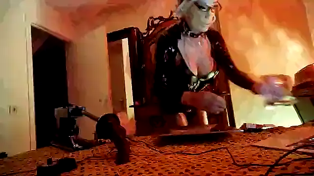 CharlotteVixxens online show from December 1, 12:35 am