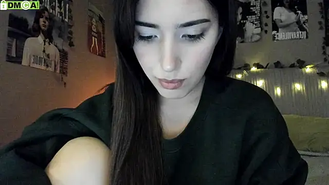 Snapshot of Anisawithlove chatting on October 21, 8:16 am Anisawithlove online show from October 21, 8:16 am